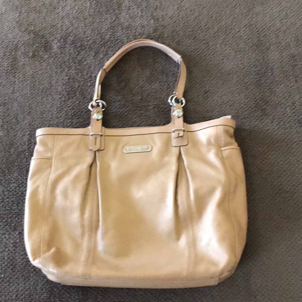 Coach brown leather Signature Gallery Tote